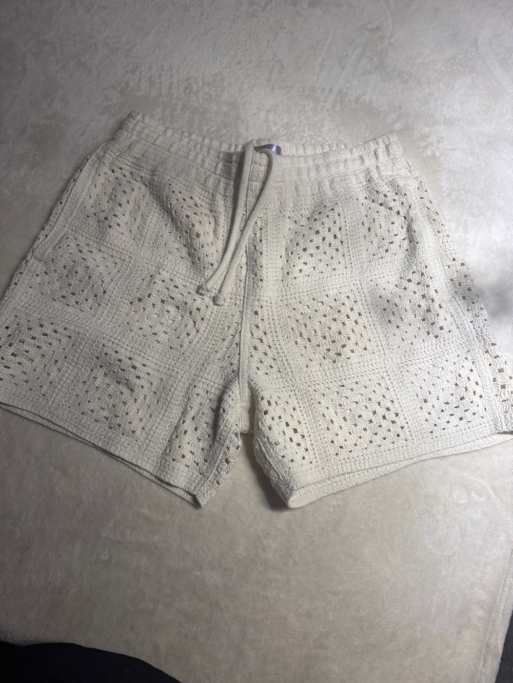 Abercrombie & Fitch Cream Crochet Knit Women’s Shorts